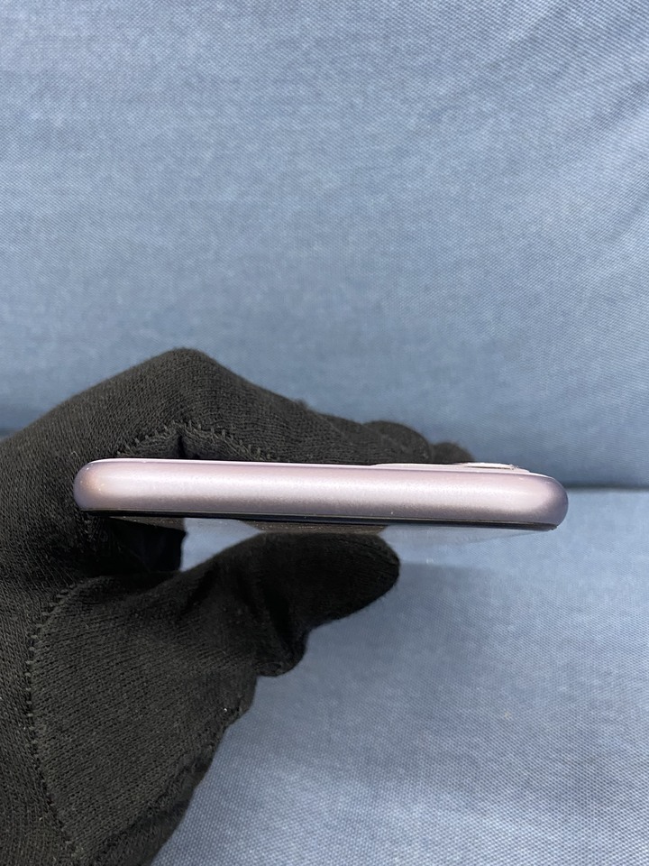 Apple IPhone 11 128G 蘋果手機 二手6.1吋 4G手機 IPhone11 紫色 副廠電池