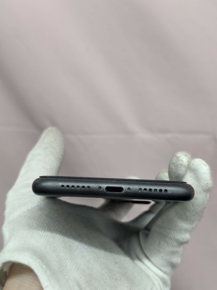 Apple IPhone 11 64G 蘋果手機 二手雙鏡頭手機 IPhone11 黑色
