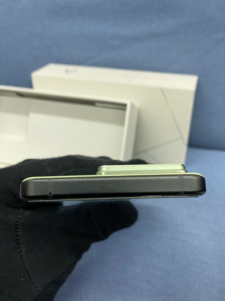 ASUS Zenfone 11 ultra 12G+256G 二手華碩5G旗艦手機 Zenfone11