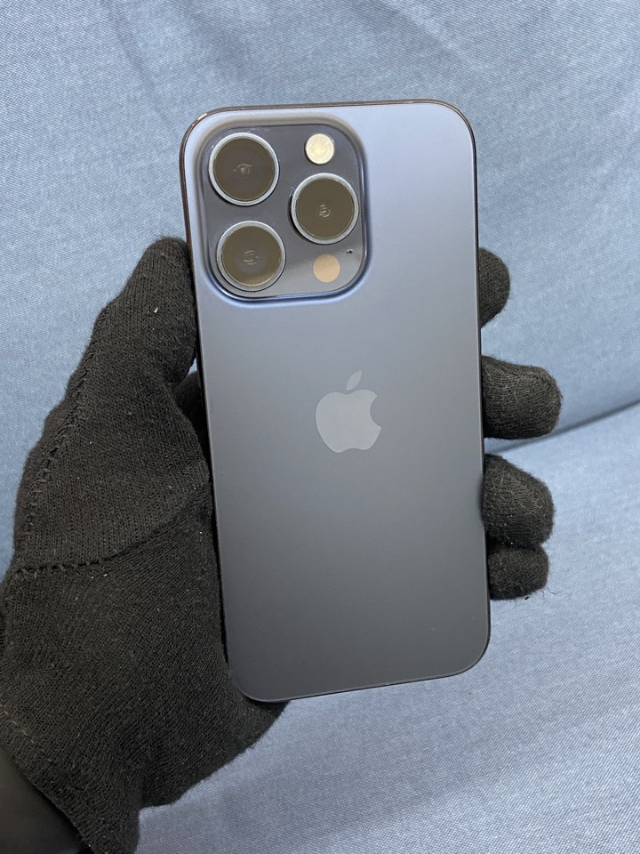 Apple IPhone 15 Pro 128G 二手蘋果手機IPhone15 Pro 汰色