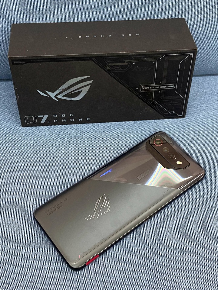 ASUS ROG Phone 7 RogPhone7 5G 16+512G 二手台灣公司貨華碩電競手機