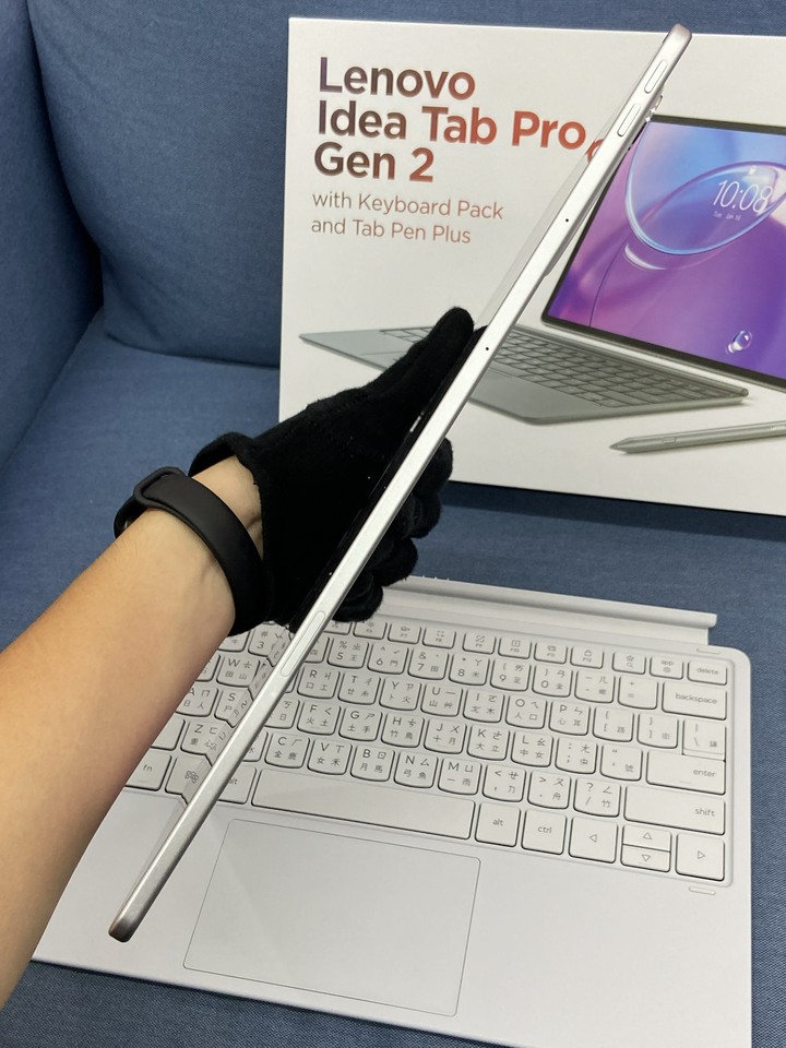 剛買鍵盤觸控筆組Lenovo 聯想 Idea Tab Pro Gen 2 12/256G WiFi版 13吋平板電腦