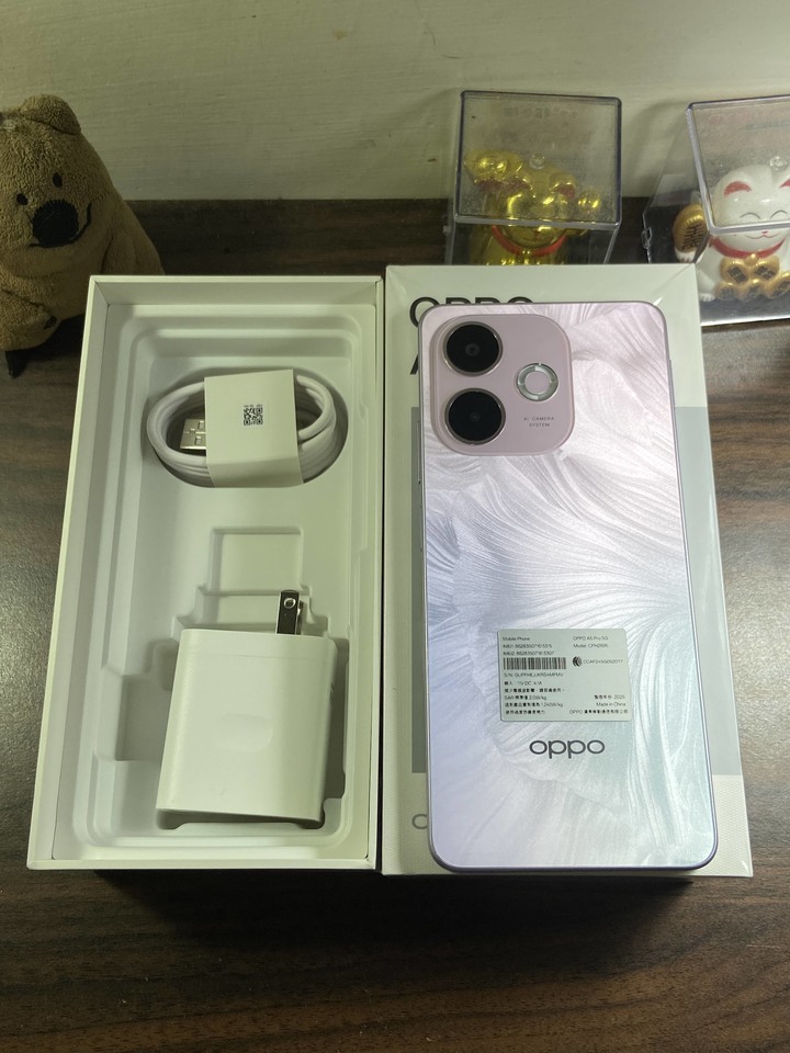 剛買保固長 OPPO A5 PRO 5G 6G+128G 5G手機 粉色 大容量