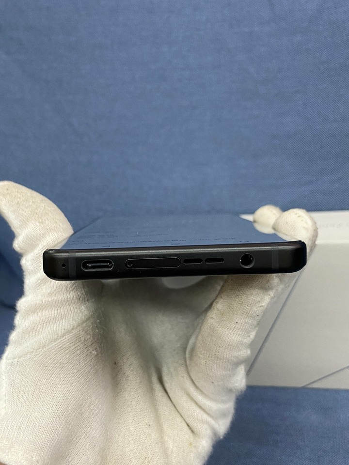 ASUS Zenfone 11 ultra 12G+256G 二手華碩5G旗艦手機 Zenfone11