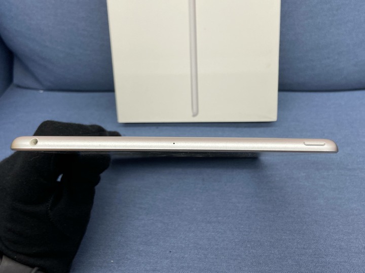 低版本 Apple IPad 6 128G 2018 9.7吋 WIFI版二手蘋果大螢幕平板電腦 ipad6