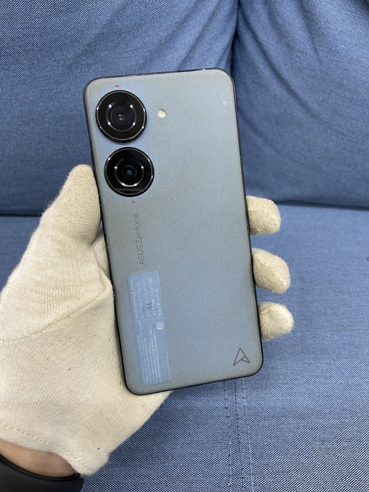 ASUS Zenfone 10 8G+256G 二手華碩5G旗艦手機 藍色 Zenfone10