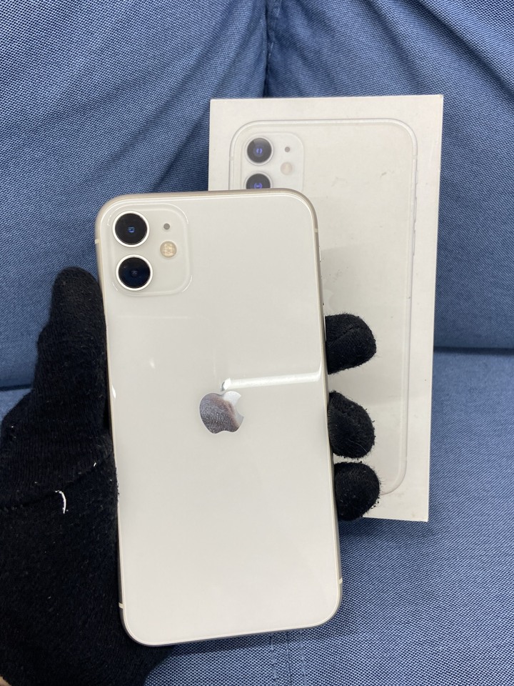 Apple IPhone 11 128G 二手 6.1吋蘋果手機 iPhone11 白色 G0NCXD