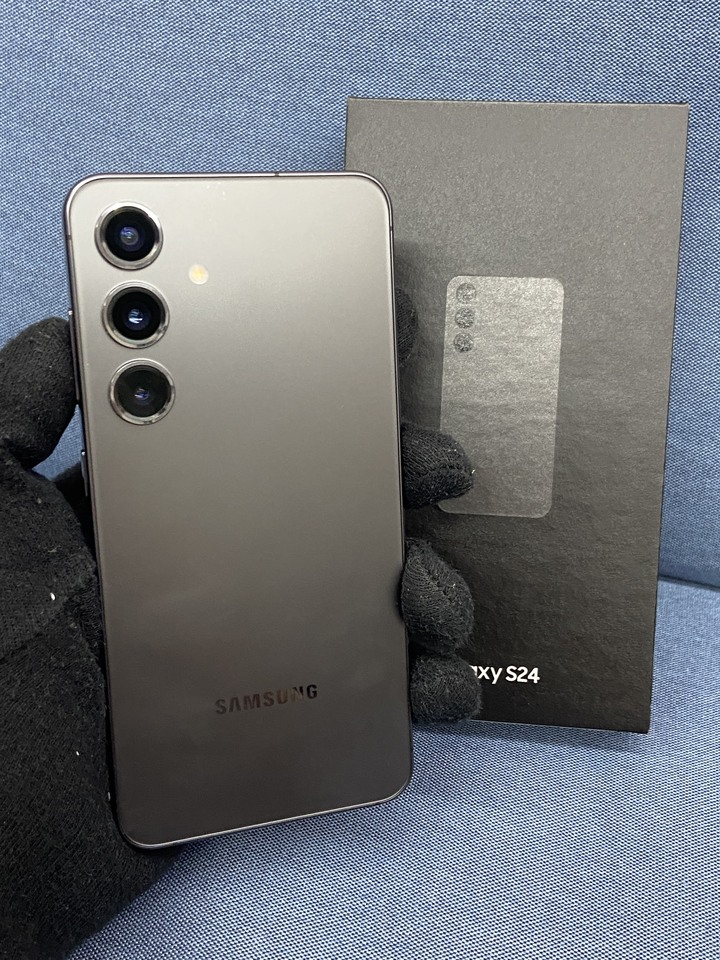 Samsung S24 8G+256G 5G 二手三星手機 黑色 盒裝