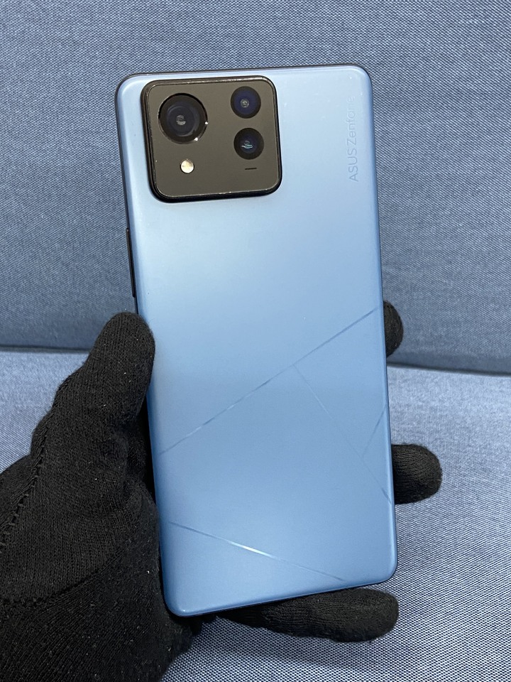 ASUS Zenfone 11 ultra 12G+256G 二手華碩5G旗艦手機 Zenfone11藍色