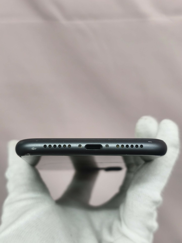 背蓋裂痕螢幕黑線 Apple IPhone 11 128G 蘋果手機 二手手機 黑色 iPhone11