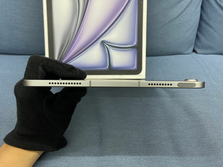 插卡版通話版5G Apple iPad Air 6 128G M2 2024 Air6 11吋蘋果平板 黑色J0JH1