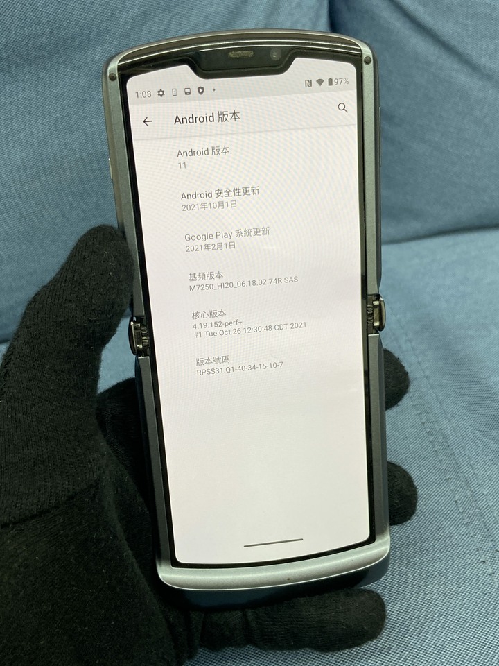 Motorola Moto Razr Flip摺疊手機 razr 40參考