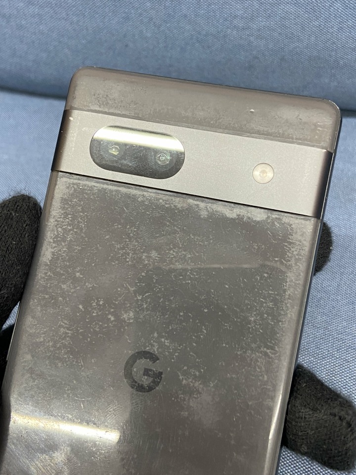 螢幕小裂痕 Google Pixel 7a Pixel7a谷歌手機 5G 8G+128G 黑色