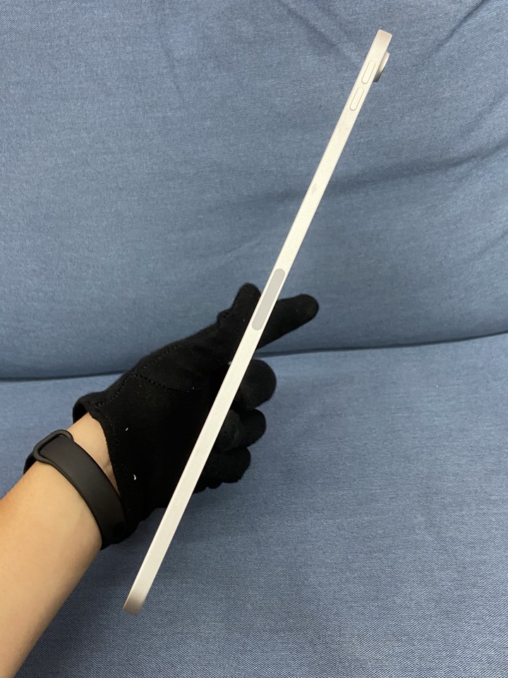 Apple iPad Air 4 64G 台版 Air4 10.9吋 二手蘋果平板電腦 WIFI版 銀色