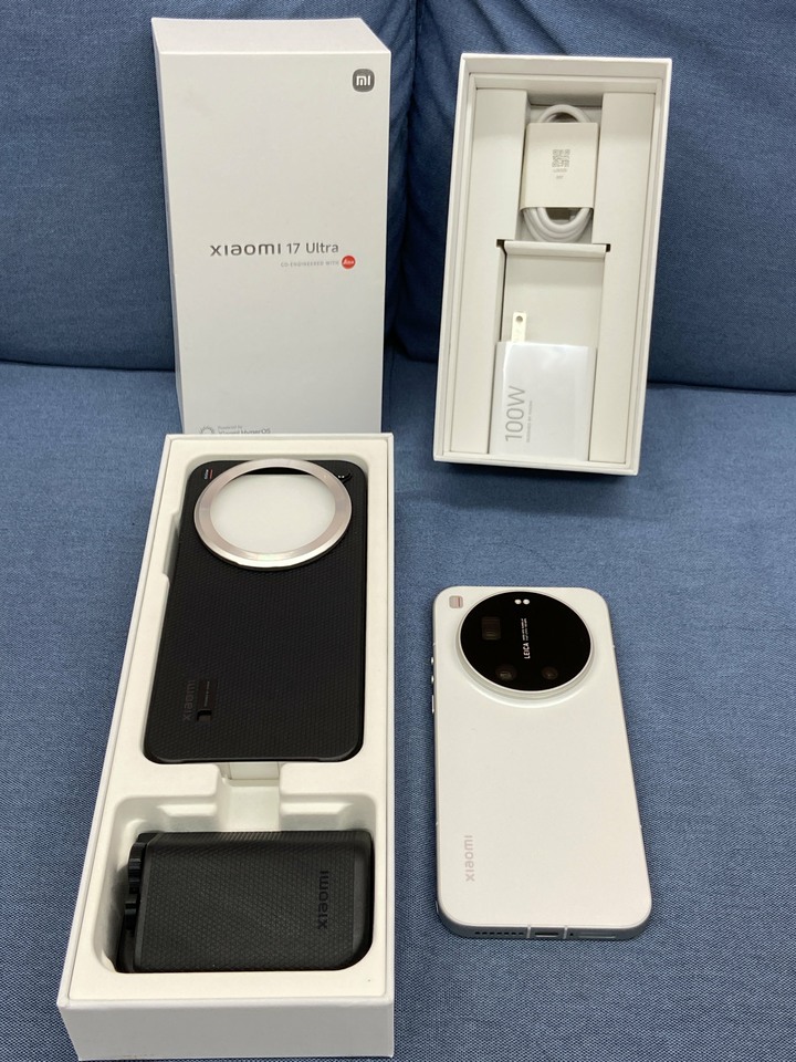 剛買含攝影套件 小米 Xiaomi 17 Ultra 小米手機 電競手機 大容量白色 17u