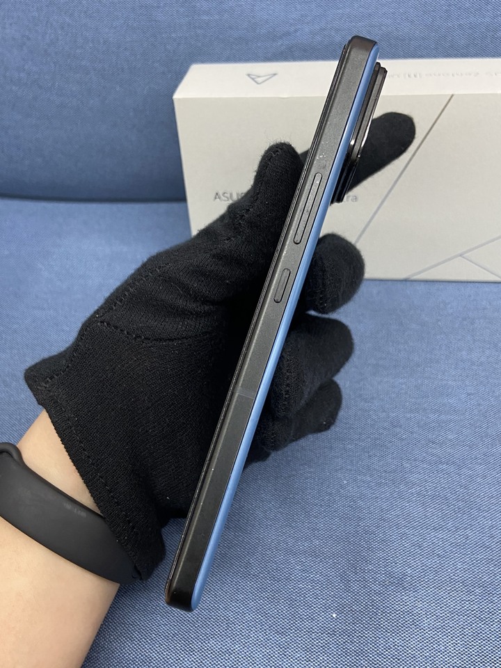 ASUS Zenfone 11 Ultra 12G+256G華碩手機 二手旗艦5G手機 台灣公司貨 藍色盒裝
