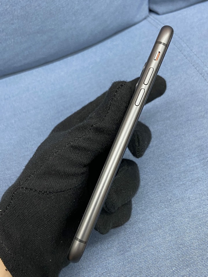 電池68% Apple IPhone 11 128G蘋果手機 6.1吋雙鏡頭手機 iPhone11 黑色