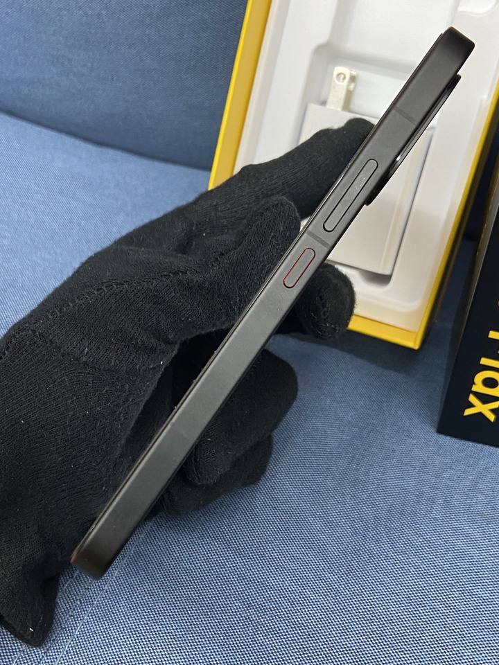 剛買保固長 POCO X8 Pro Max 12G+512G 小米手機 電競手機 大容量 黑色