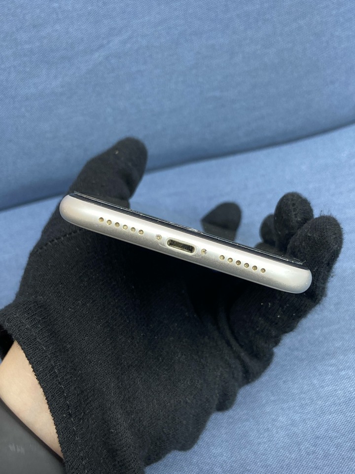 Apple IPhone XR 128G 白色 二手6.1吋蘋果手機