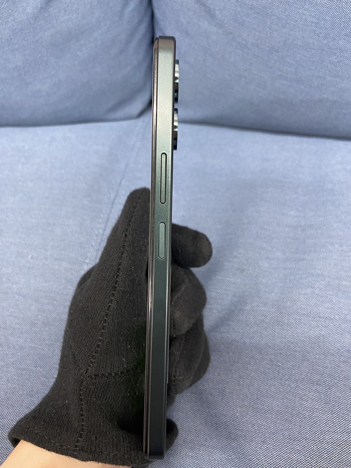 拆封新品Vivo Y29s 6G+128G 5G美顏手機 綠色