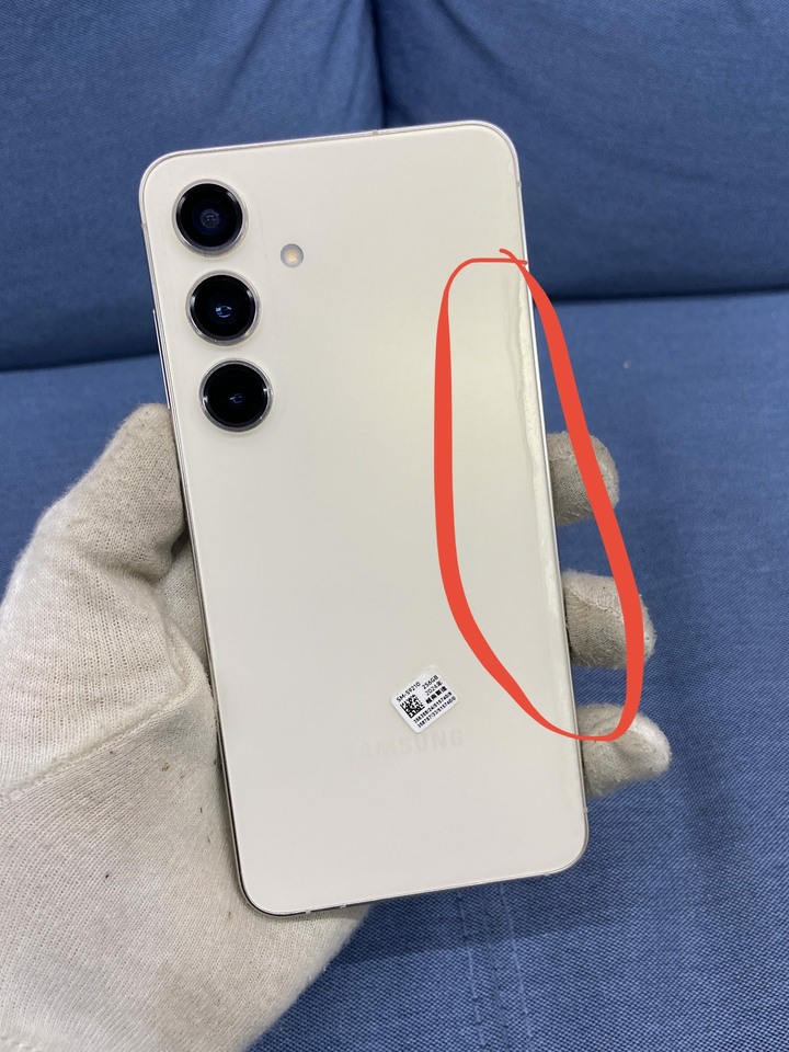(背蓋脫膠)Samsung S24 8G+256G 5G 二手三星手機 金色