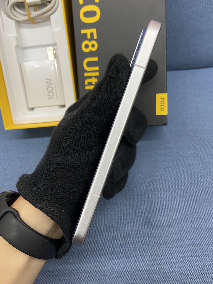 6月機保固長 POCO F8 Ultra 16G+512G 牛仔藍 二手旗艦小米手機