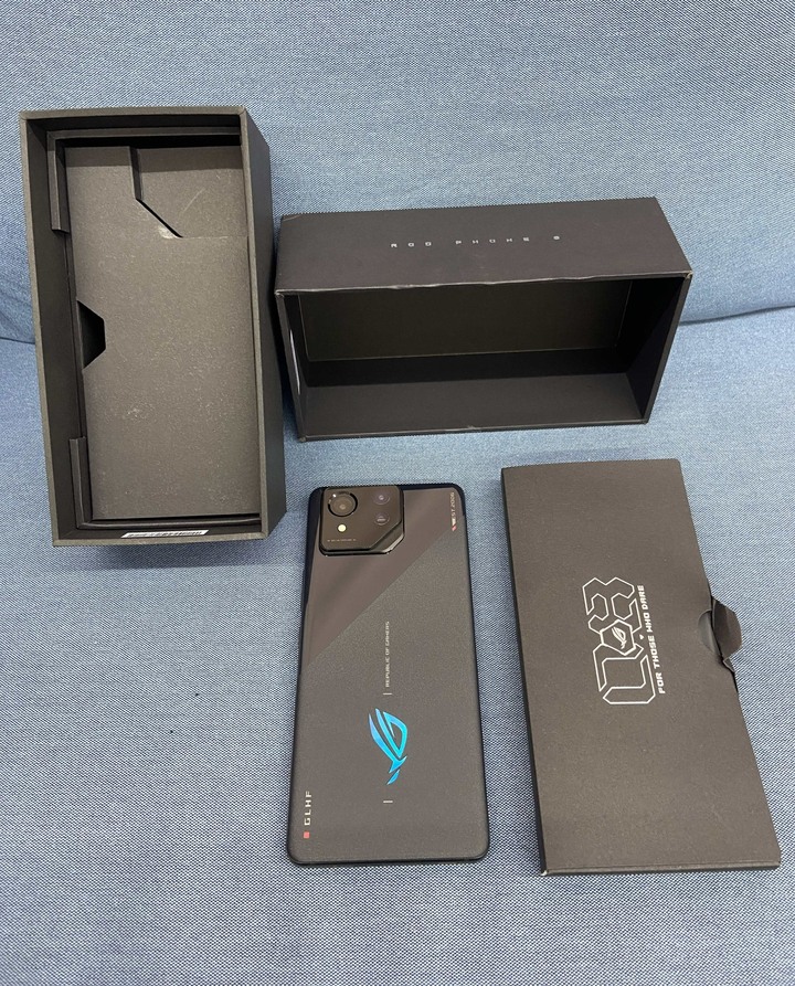 ASUS華碩ROG Phone 8 16/512G ROG8 電競旗艦手機 ROG Phone8 第八代 03279