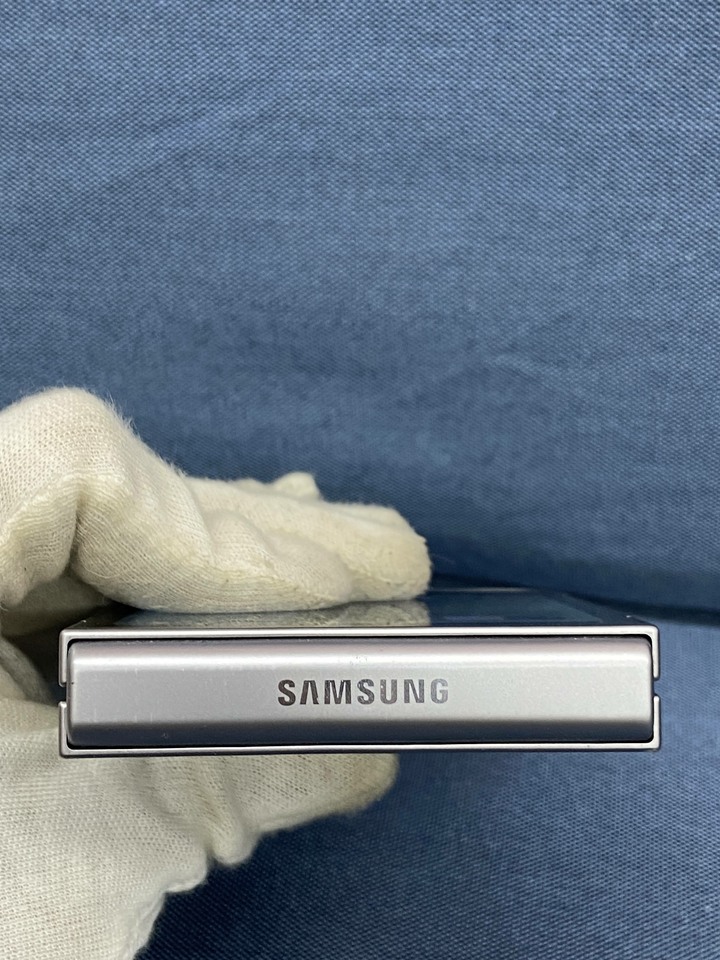 Samsung Z Flip 6 5G 12G+256G 二手三星摺疊手機 六代 灰色 Z Flip6