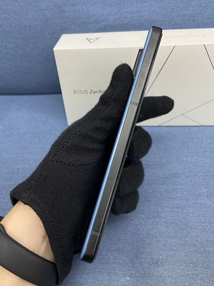 ASUS Zenfone 11 Ultra 12G+256G華碩手機 二手旗艦5G手機 台灣公司貨 藍色盒裝