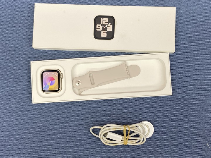 Apple Watch SE2 SE 2 (GPS版) 40mm 蘋果手錶 星光色
