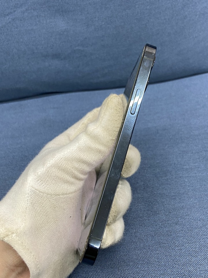 副廠電池背蓋裂痕Apple IPhone 12 Pro 128G 二手蘋果藍色手機 5G手機 IPhone12 Pro