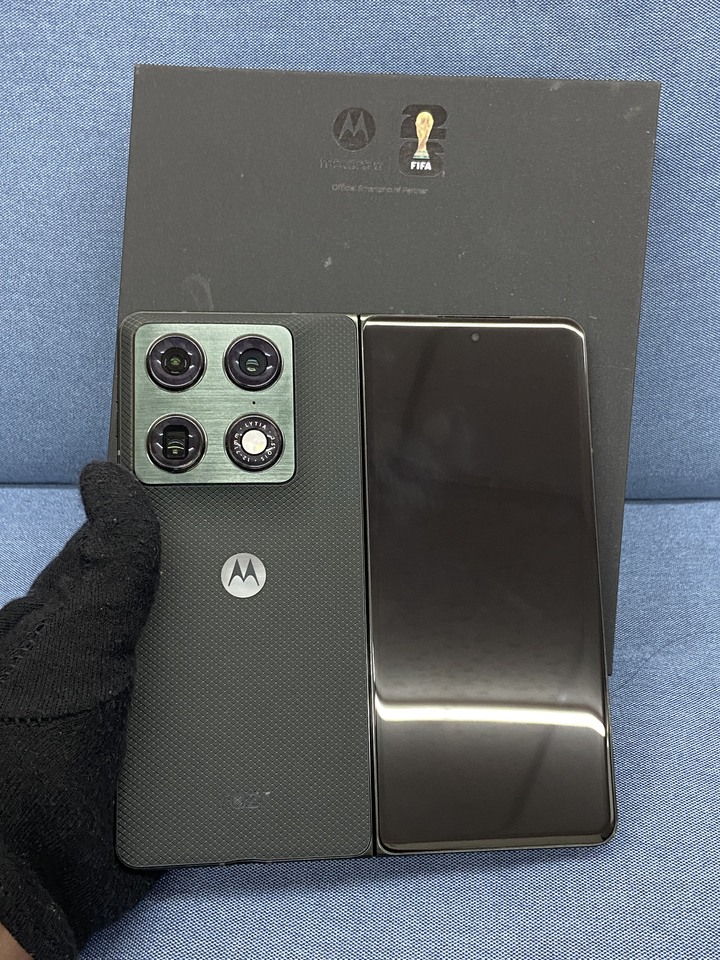 剛買保固超長 Motorola Razr Fold 12G/256G-(黑)(5G) 二手大摺疊摩托蘿拉手機