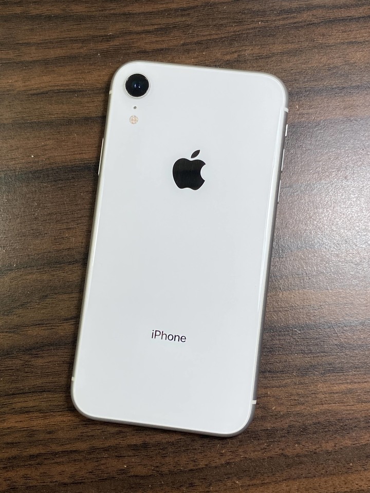 Apple IPhone XR 128G 白色 6.1吋蘋果手機 4G手機