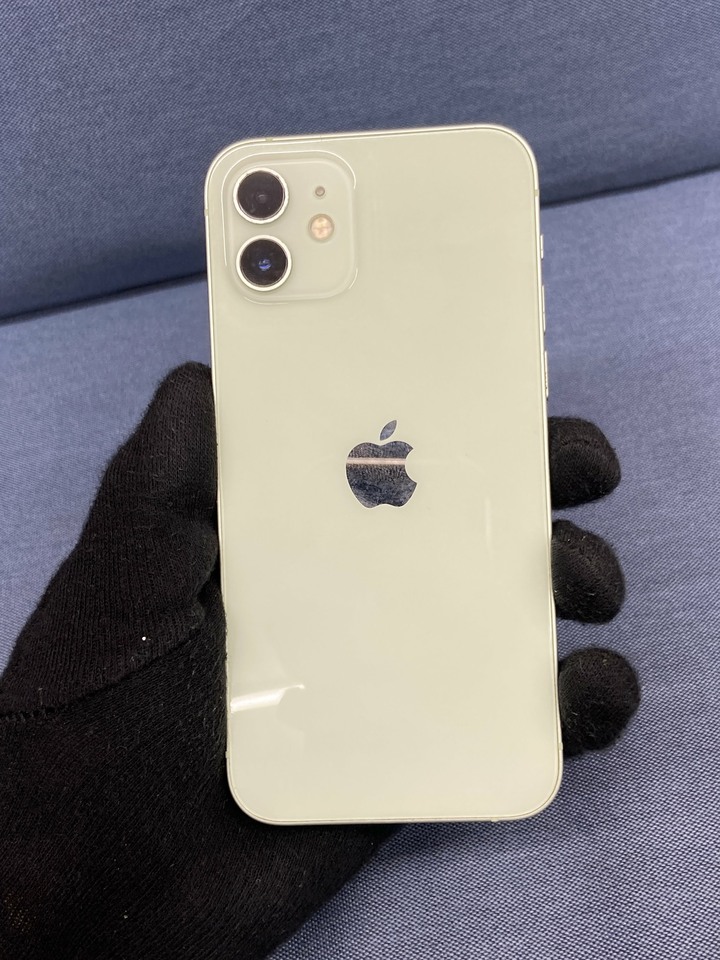 (螢幕黑點)Apple IPhone 12 128G 二手蘋果手機 6.1吋 綠色 IPhone12 單機 G6TF31