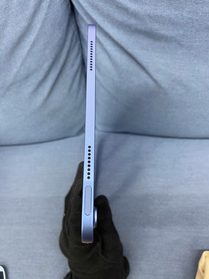 剛買保固長 Apple IPad 11 (A16) 128G 藍色 蘋果大螢幕平板 iPad11 WIFI版 台灣公司貨