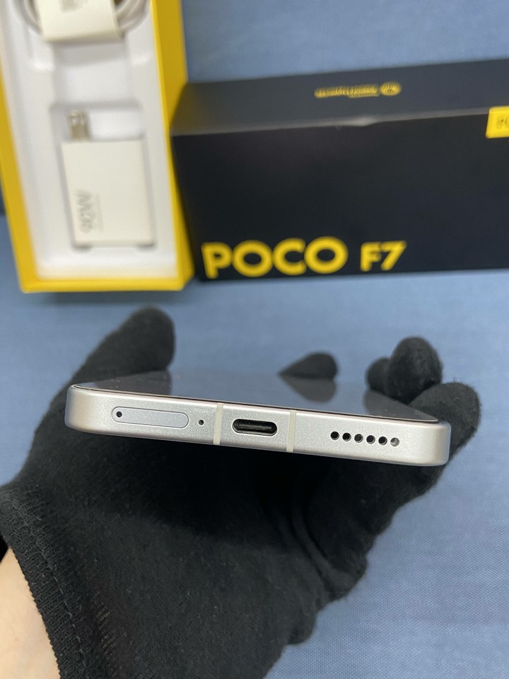 保固內 POCO F7 12+256G 小米手機 電競手機 大容量 白色