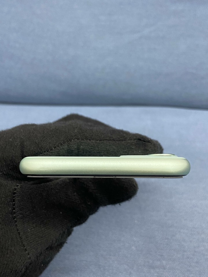 Apple IPhone 11 128G 二手6.1吋蘋果手機 iPhone11 綠色 C6KZW