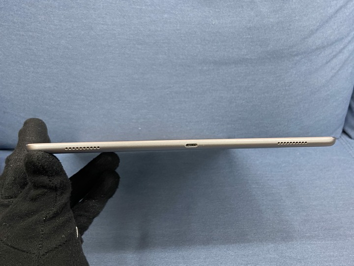 Apple IPad Pro 12.9吋 2代 64G 黑色A1670 二手蘋果平板 WIFI版 DLXWM