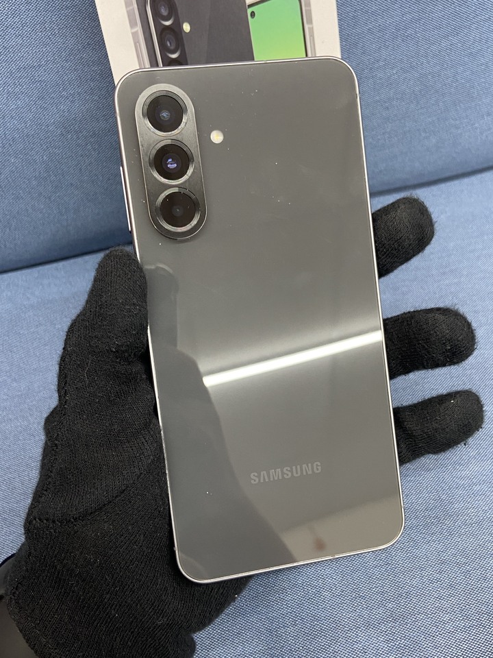 Samsung A56 8G+256G 5G手機 黑色 三星大容量手機 保固內