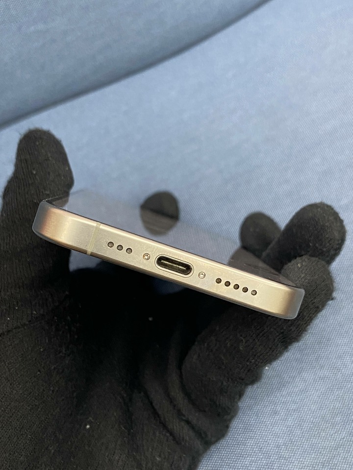 Apple IPhone 15 Pro 128G 二手蘋果手機IPhone15 Pro 鈦色