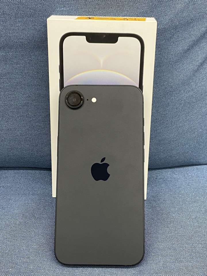Apple IPhone 16e 128G 二手蘋果大螢幕手機 iPhone16 6.1吋