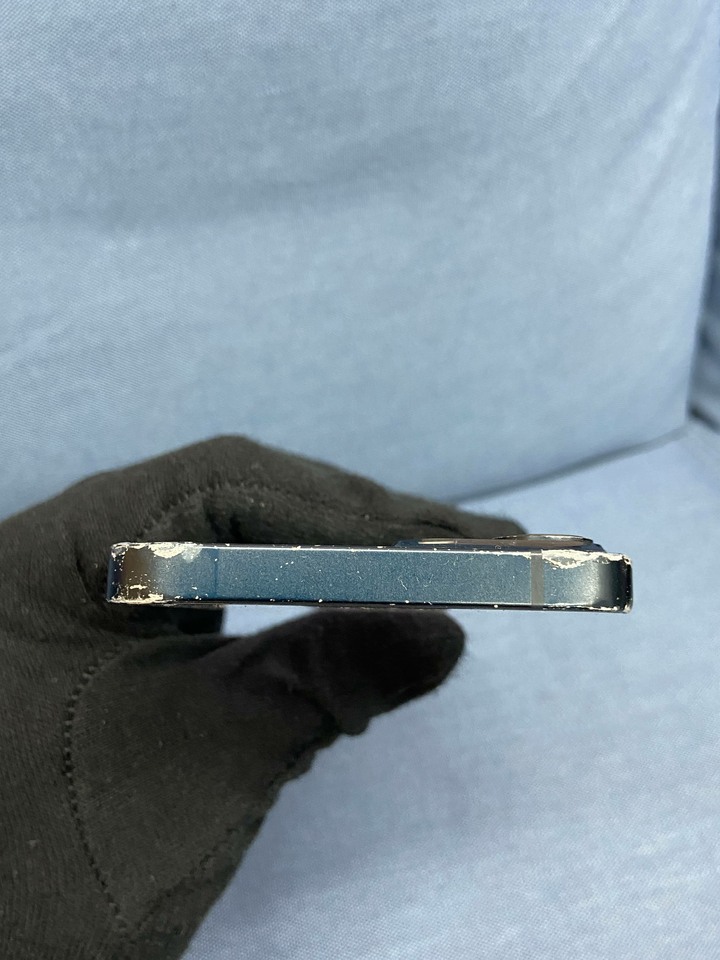 無臉部 外觀醜 Apple IPhone 13 128G 6.1吋蘋果手機 深藍色 IPhone13