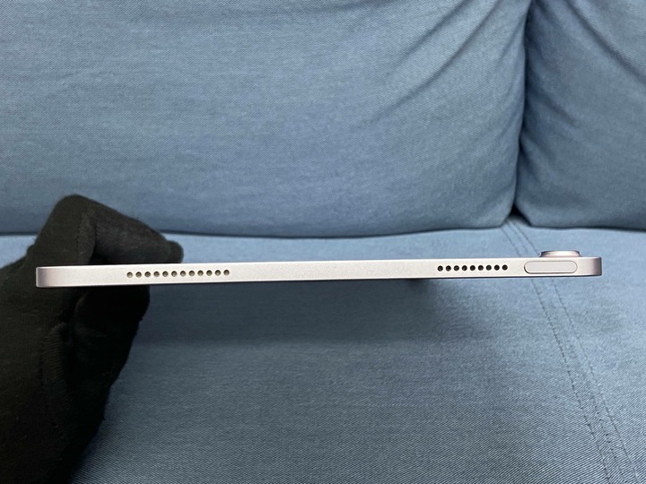 (螢幕刮傷)Apple IPad Air 7 M3 11吋256G Air7 蘋果平板 二手WIFI版 紫色G9G9Q
