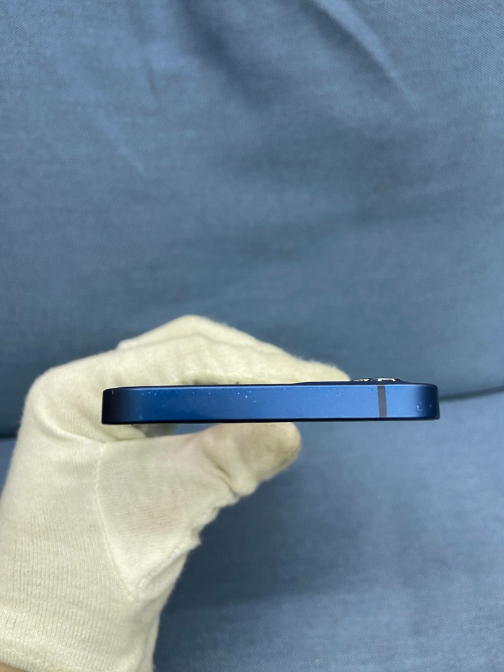 (邊框磕碰副廠電池) Apple IPhone 12 64G 蘋果手機 二手6.1吋5G手機 iPhone12