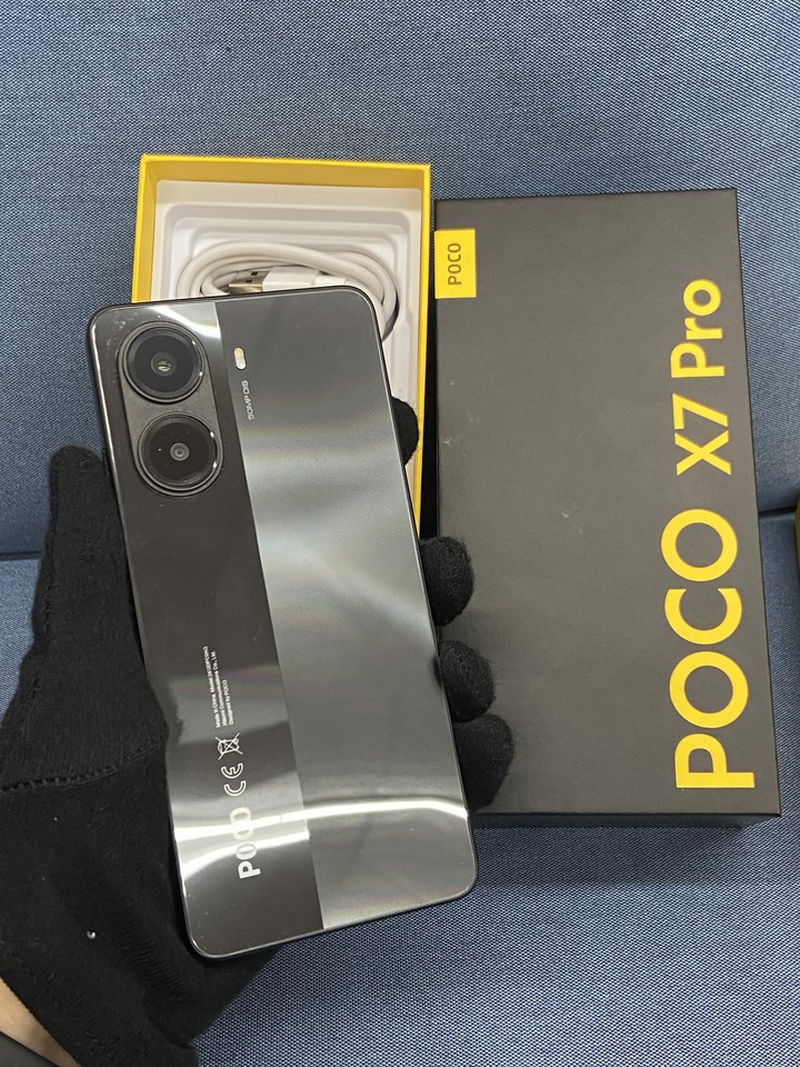保固長POCO X7 Pro 12G+256G 黑色 二手旗艦小米手機
