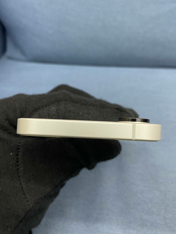 Apple IPhone 16e 256G 二手蘋果大螢幕手機 iPhone16 6.1吋 白色 G7VGM