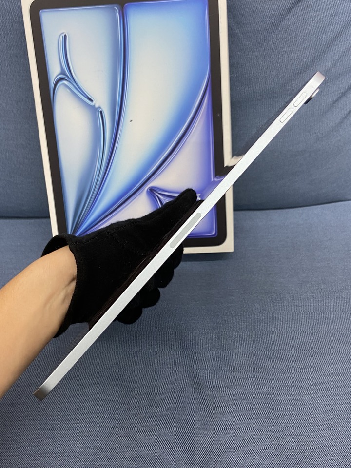 (邊框磕碰) Apple IPad Air 7 11吋 M3 128G 蘋果平板 2025 藍色 WIFI版 MJ67L