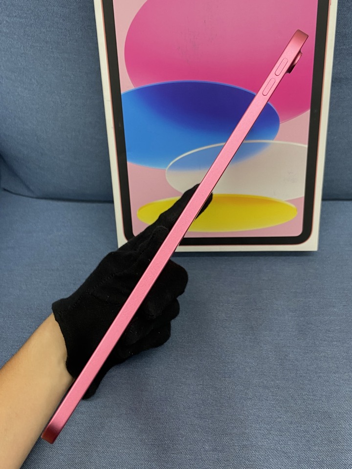 剛買保固長Apple IPad 11 (A16)128G蘋果 大螢幕平板 IPad11 紅色 台灣公司貨 K30R4J
