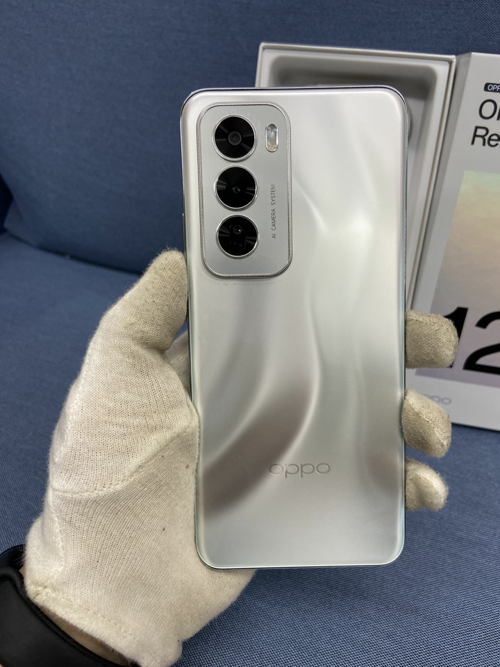 OPPO Reno 12 12G+512G 5G手機 銀色 曲面美顏手機 Reno12