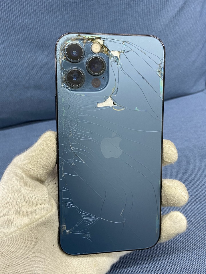 副廠電池背蓋裂痕Apple IPhone 12 Pro 128G 二手蘋果藍色手機 5G手機 IPhone12 Pro